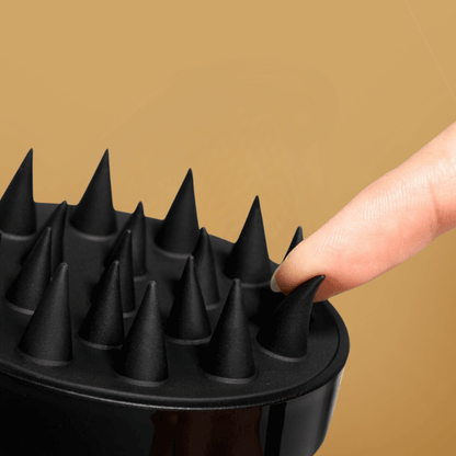 Premium Scalp Brush - VANOIR